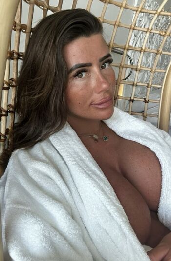 Full leaked Emmymxoxo private onlyfans photo