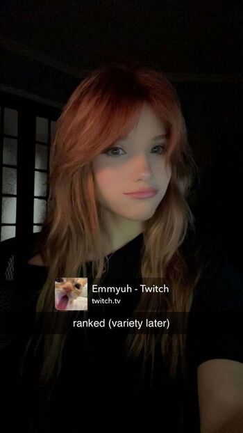 Full leaked Emmyuh private onlyfans photo