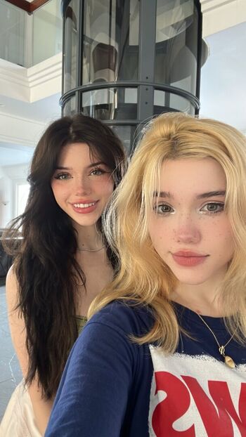 Full leaked Emmyuh private onlyfans photo