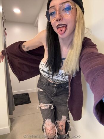 emokitten_xoxo