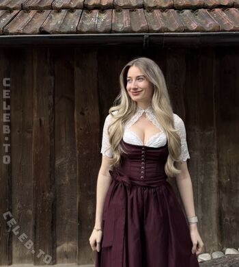 Full leaked Empresslaurasophie private onlyfans photo