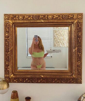 Full leaked Emxx private onlyfans photo