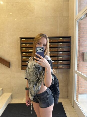 Full leaked Enamiau private onlyfans photo