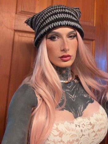 Full leaked Entirelyfree private onlyfans photo