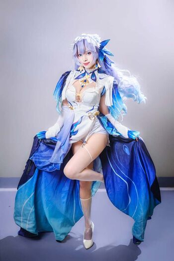 Eri Mayu