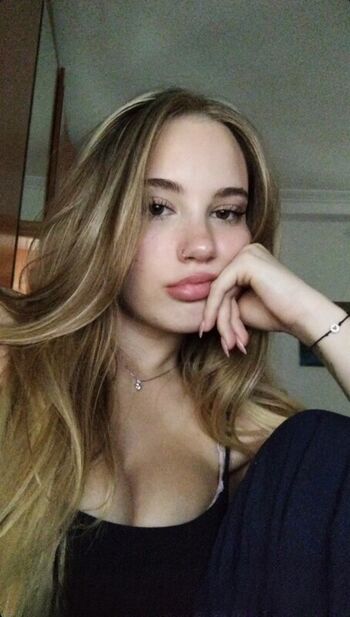Full leaked Erika magallanes private onlyfans photo
