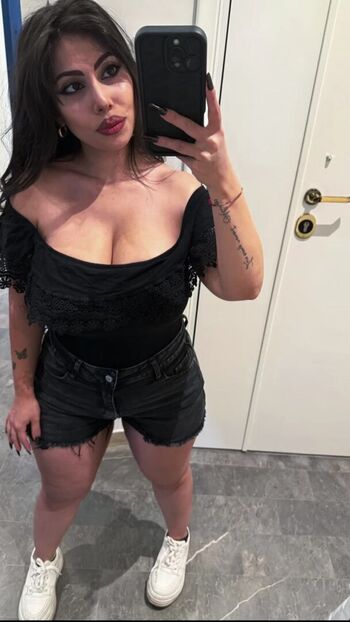 Full leaked Erin trimboli private onlyfans photo
