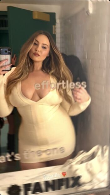 Full leaked Erinmhk page private onlyfans photo