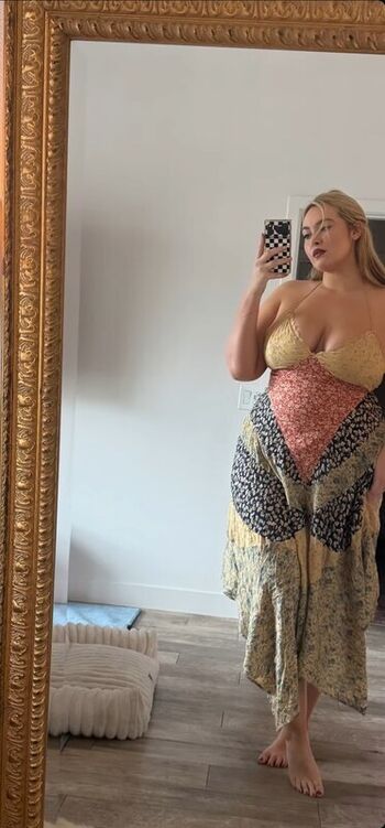 Full leaked Erinmhk page private onlyfans photo