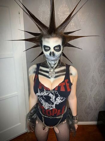 Full leaked Erinmicklow page private onlyfans photo