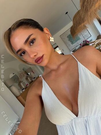 Full leaked Esra algac private onlyfans photo