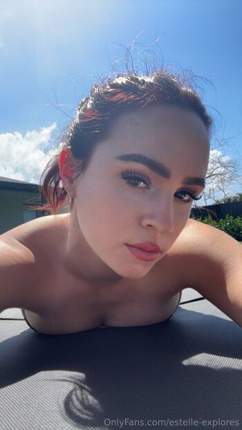 estelle-explores