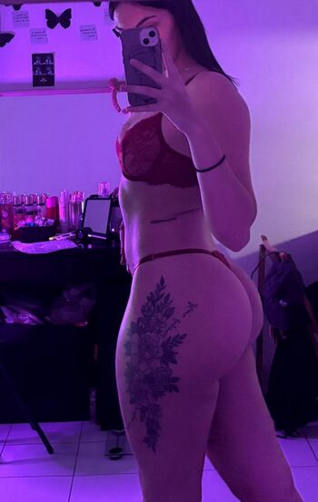 Full leaked Estellemarinnn private onlyfans photo