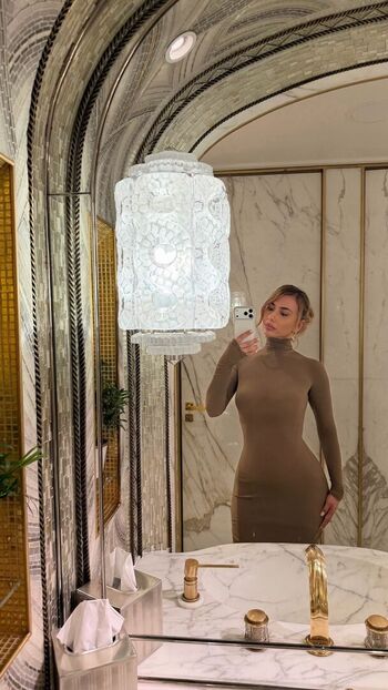 Full leaked Estelllexo private onlyfans photo