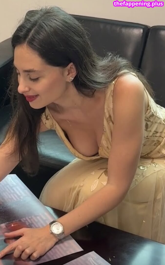 Esther Abrami
