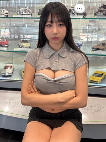 Full leaked Eunji pyoapple page private onlyfans photo