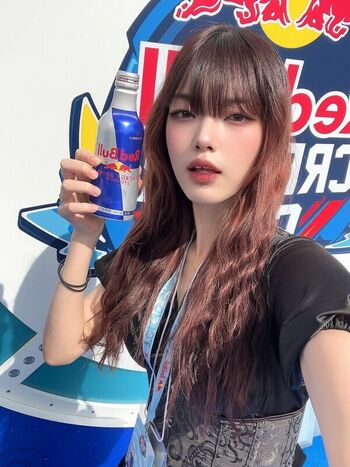 Full leaked Ev private onlyfans photo