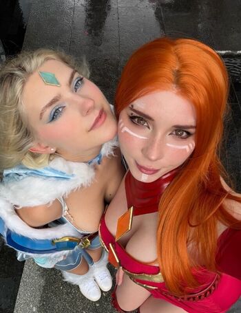 Eva Elfie