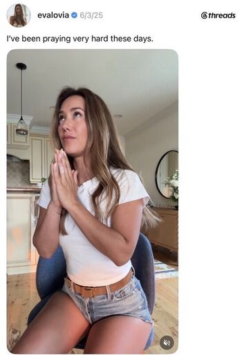Full leaked Eva lovia page private onlyfans photo
