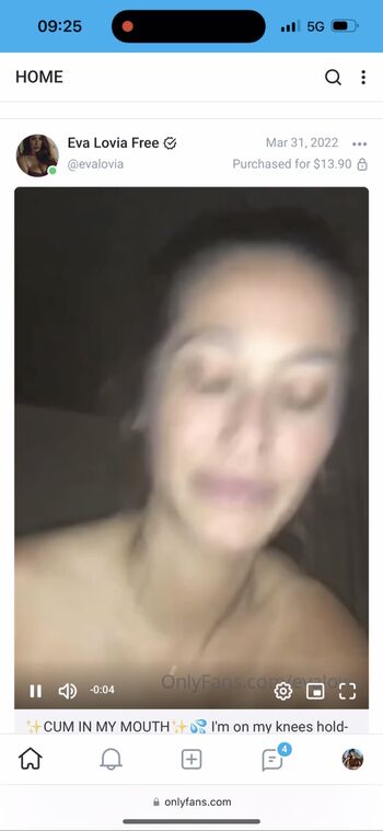 Eva Lovia