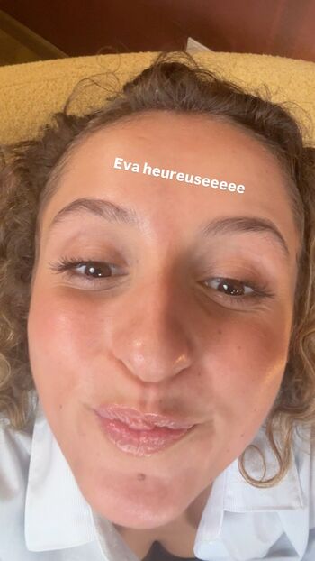 Full leaked Eva travel page private onlyfans photo