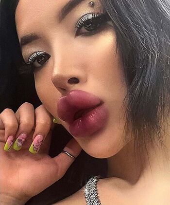 Full leaked Eva u tits private onlyfans photo