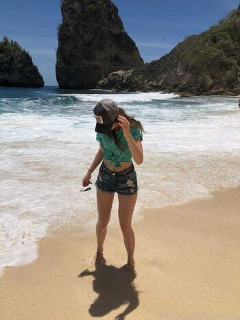 Full leaked Evaanna private onlyfans photo
