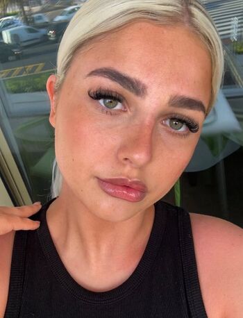 Eve Elizabeth Taylor