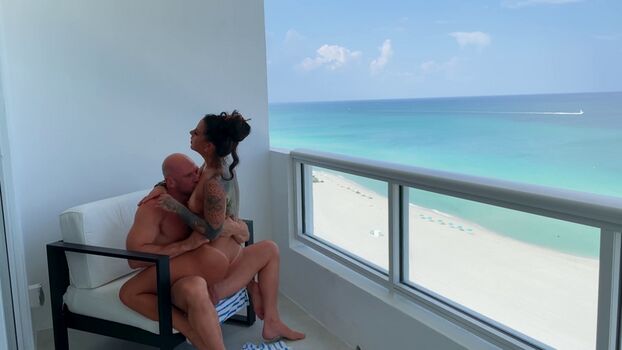Full leaked Evelin stone private onlyfans photo
