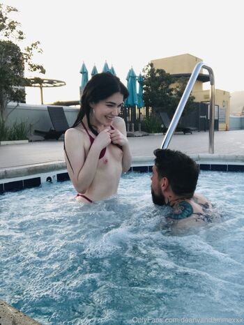 Full leaked Evelyn claire private onlyfans photo