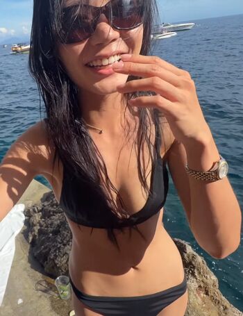 Full leaked Evelyn ha page private onlyfans photo