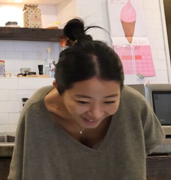 Full leaked Evelyn ha page private onlyfans photo
