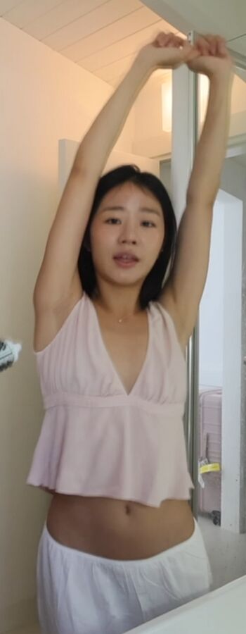 Full leaked Evelyn ha page private onlyfans photo