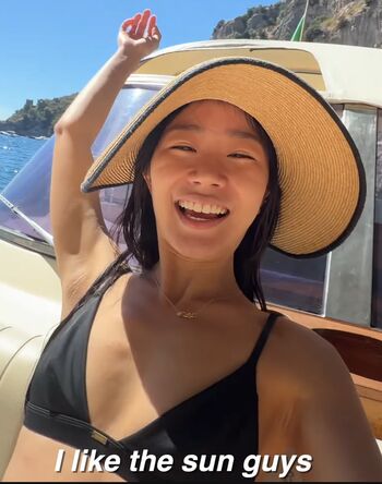 Full leaked Evelyn ha private onlyfans photo