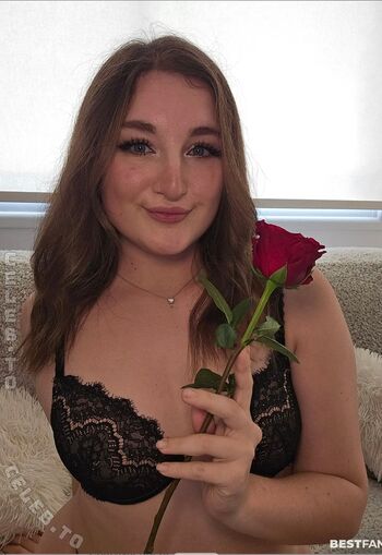 Full leaked Evelynxka private onlyfans photo
