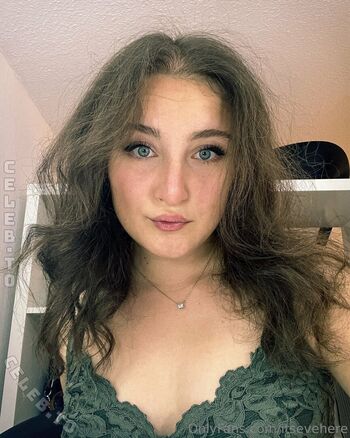 Full leaked Evelynxka page private onlyfans photo