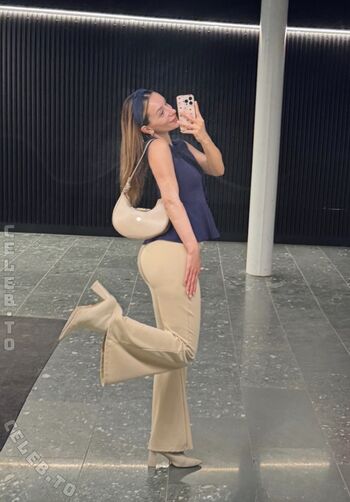 Full leaked Evi binder private onlyfans photo