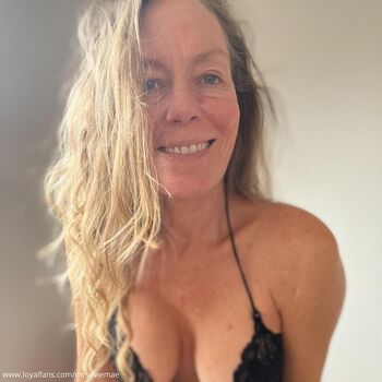 Full leaked Evie mae private onlyfans photo