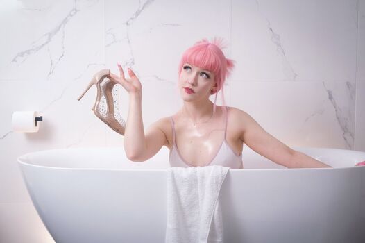 Full leaked Evie rees private onlyfans photo