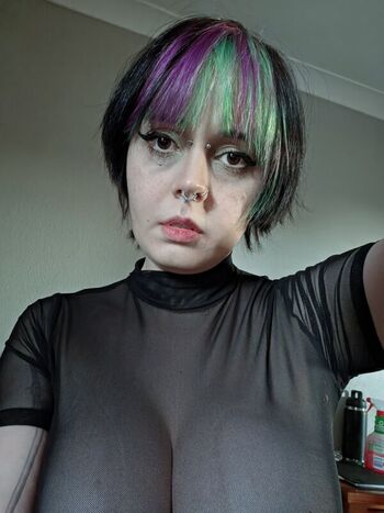 Full leaked Evil ari private onlyfans photo