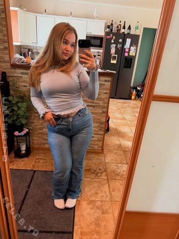 Full leaked Evviepp private onlyfans photo