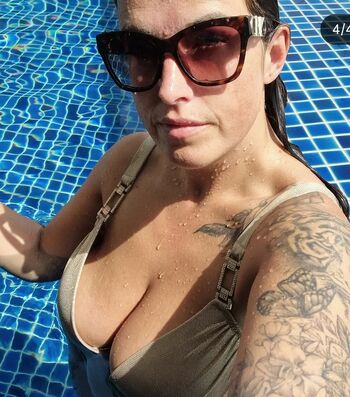 Full leaked Exhib couple private onlyfans photo