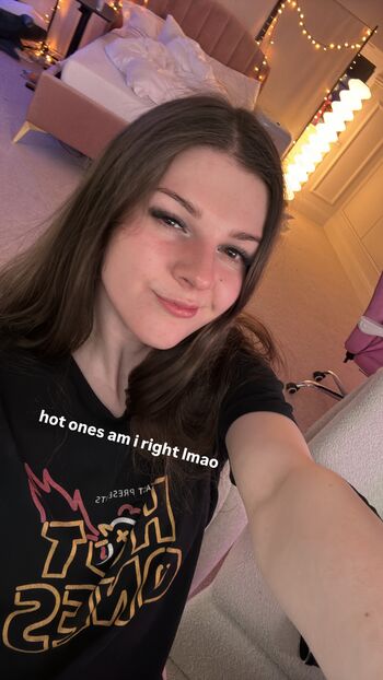 Full leaked Fnnter page private onlyfans photo