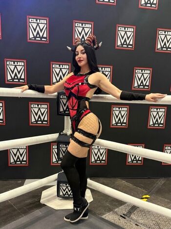 Full leaked Fabibiworldcosplay private onlyfans photo