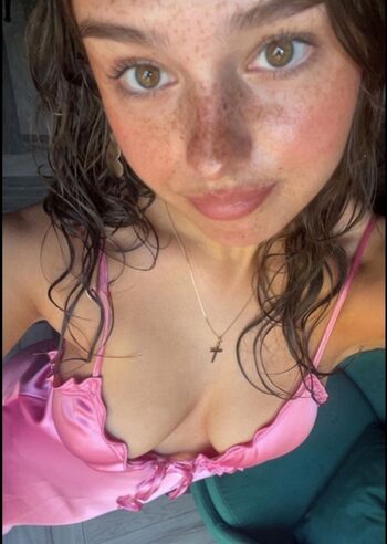 Full leaked Fabiola george private onlyfans photo