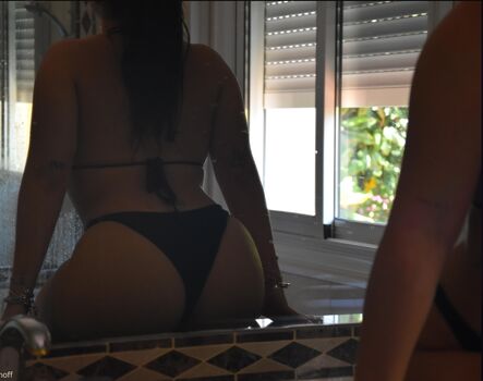 Full leaked Fafamineuse private onlyfans photo