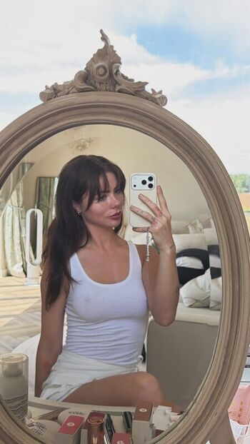 Full leaked Faithlouisak private onlyfans photo