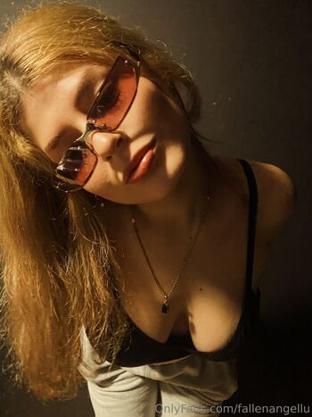 Full leaked Fallenangellu private onlyfans photo