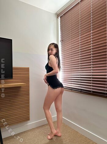 Full leaked Fanfan  page private onlyfans photo