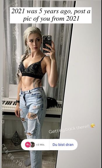 Full leaked Farbenfuchs private onlyfans photo
